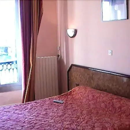 ホテル ドゥ ロレーヌ *